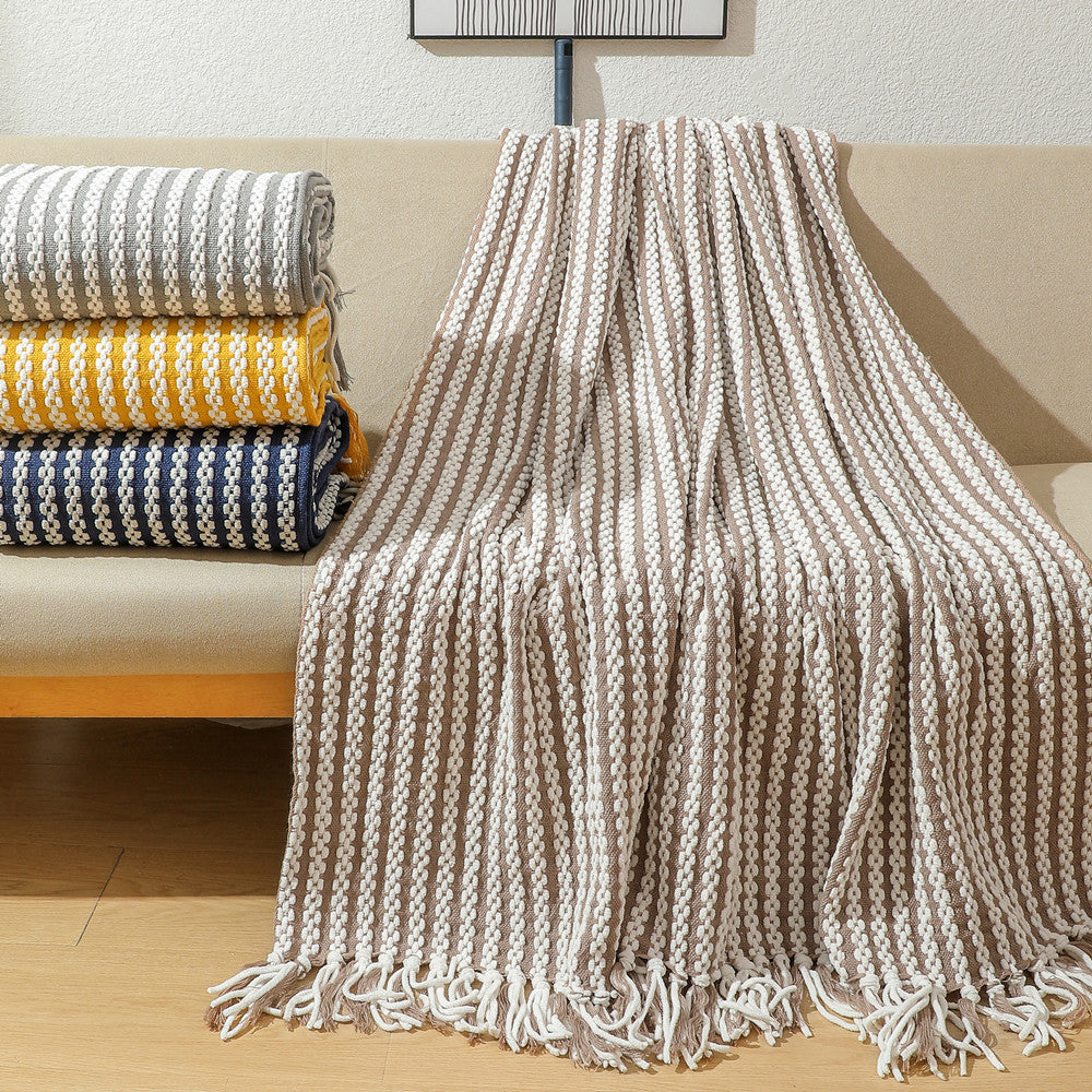 Decorative Throw Blanket Kalsten