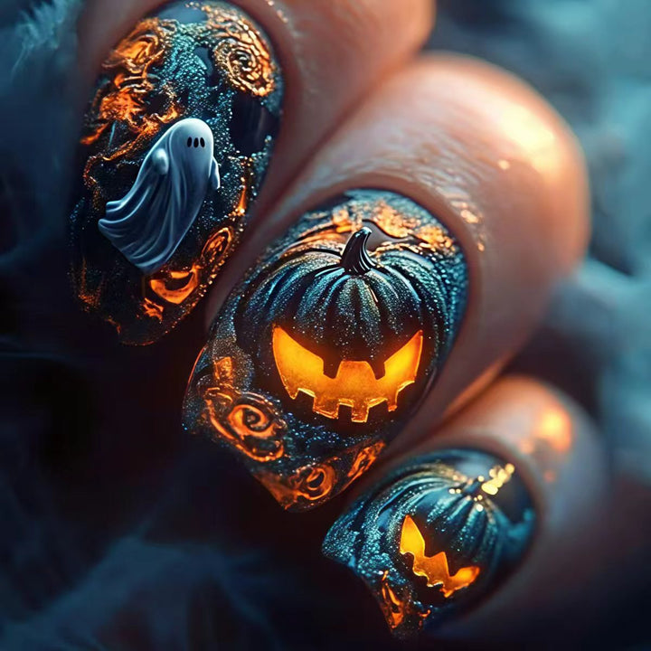 Festive Halloween-Themed 3D Nail Art Kalsten