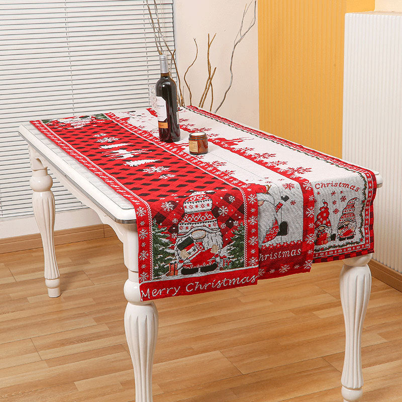 Holiday-Themed Table Runner Kalsten