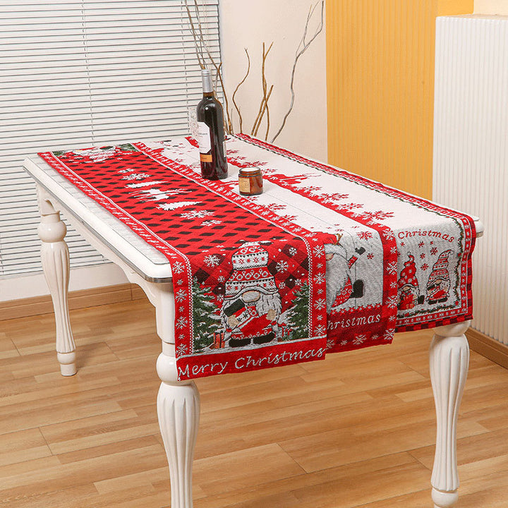 Holiday-Themed Table Runner Kalsten
