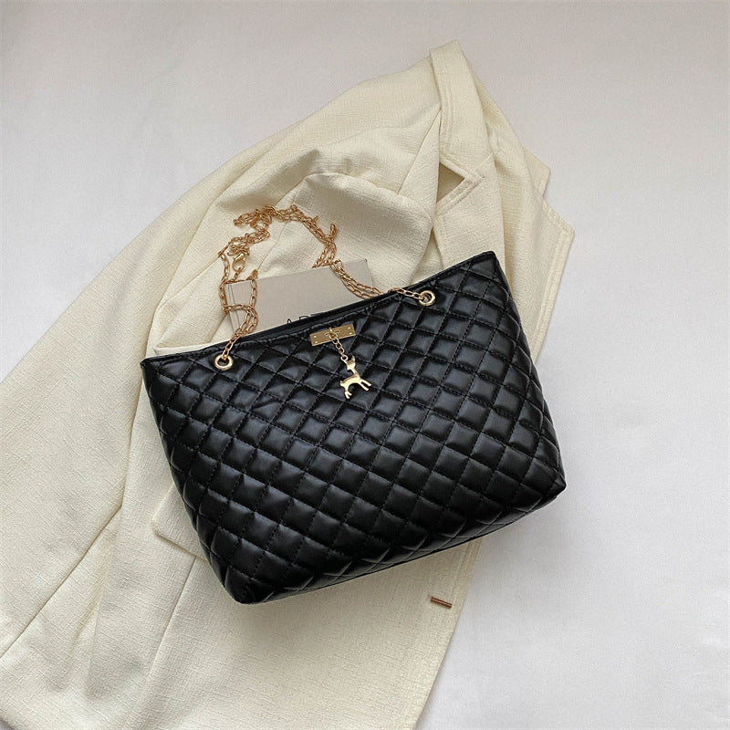Quilted Shoulder Handbag