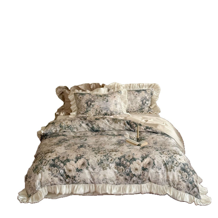 Shabby-Chic Duvet set with relief woven rose jacquard and satin ruffles