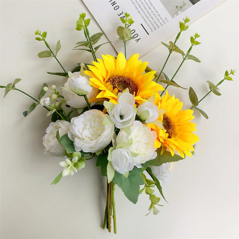Elegant Floral Bouquet