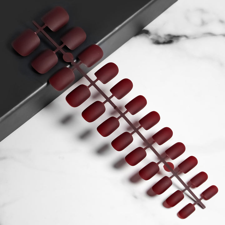 Matte Finish Press-On Nail Tips Kalsten