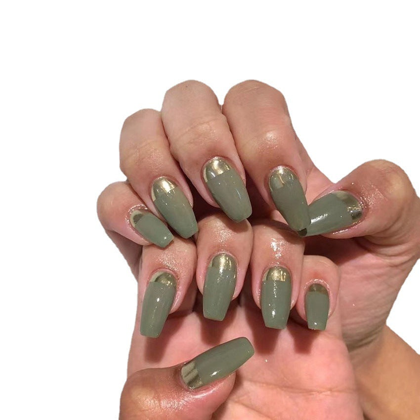 Artistic Press-On Nail Set with Metallic Accents