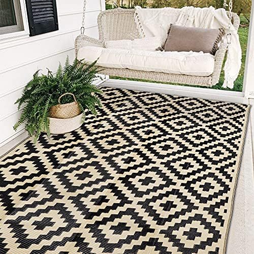 Geometric Patterned Outdoor Area Rug