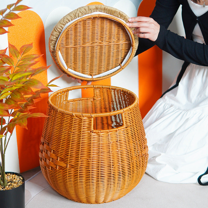 Cozy Rattan Storage Ottoman Kalsten