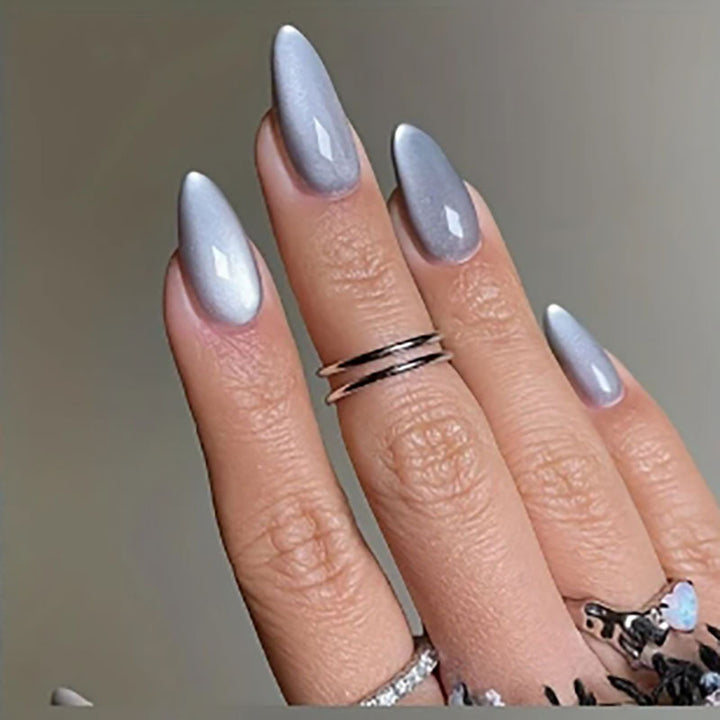 Shimmering Press-On Nail Kit
