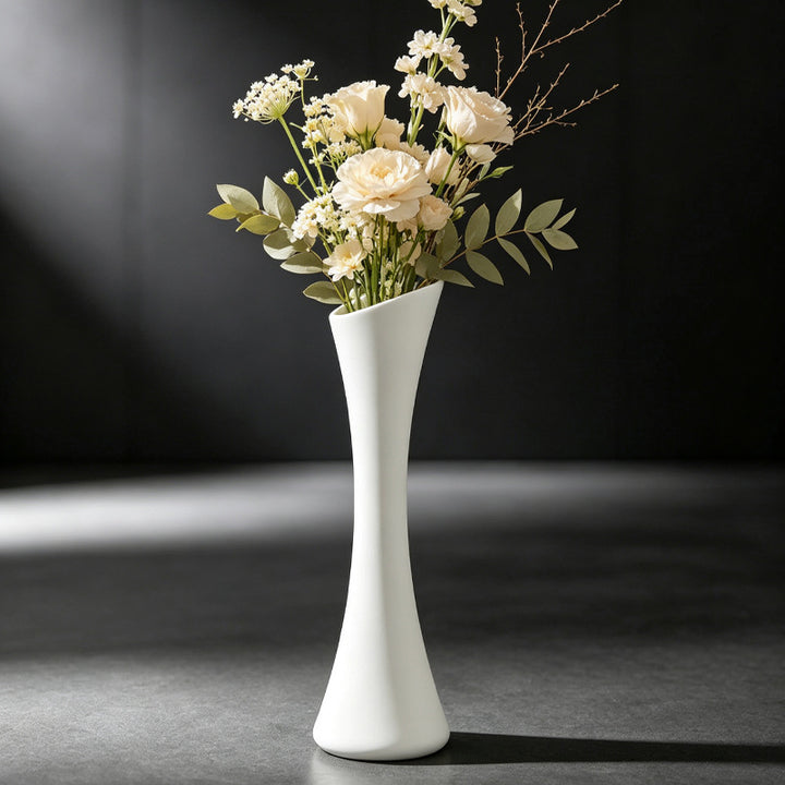 Elegant Curvy Decorative Floor Vase Kalsten
