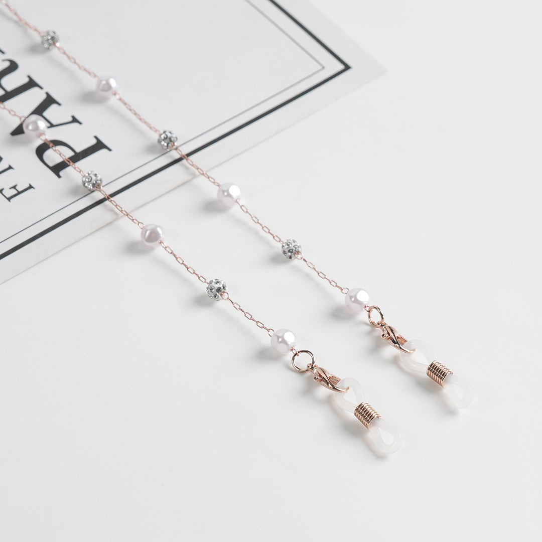Elegantly Beaded Eyewear Chain kalsten
