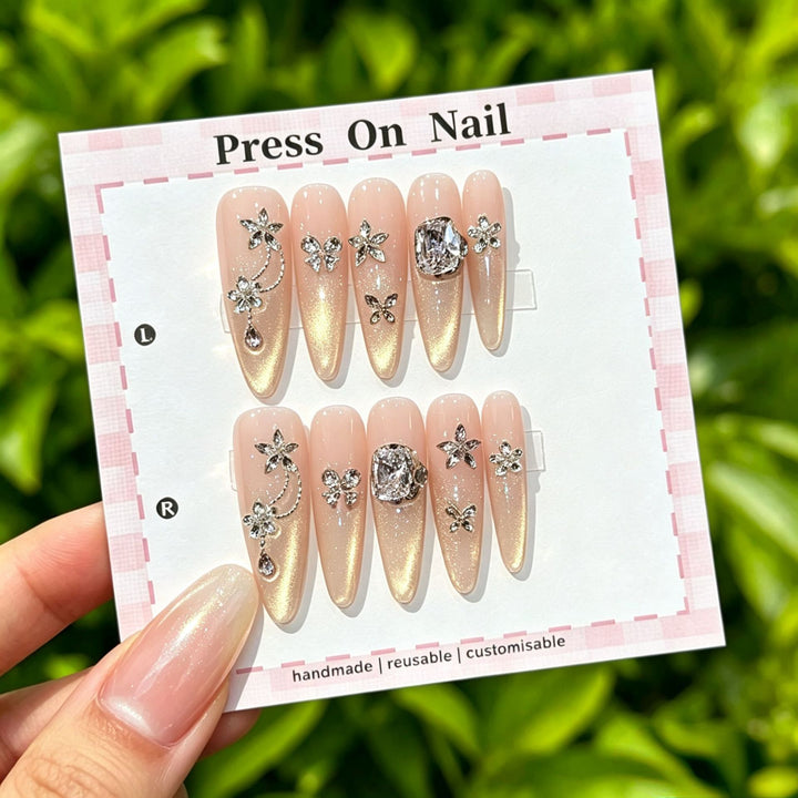 Artistic Press-On Nail Set with Tropical and Floral Accents