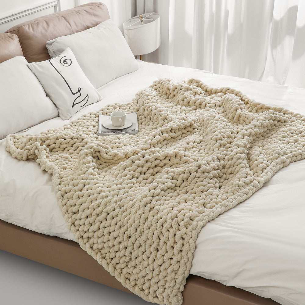 Chunky Knitted Blanket Kalsten