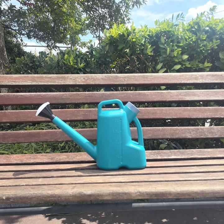 Ergonomic Plastic Watering Can Kalsten
