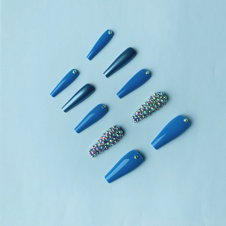 Glamorous Rhinestone-Embellished Stiletto Nails