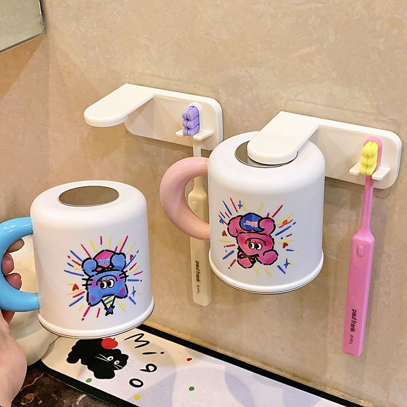 Wall cup holder with cute character design Kalsten
