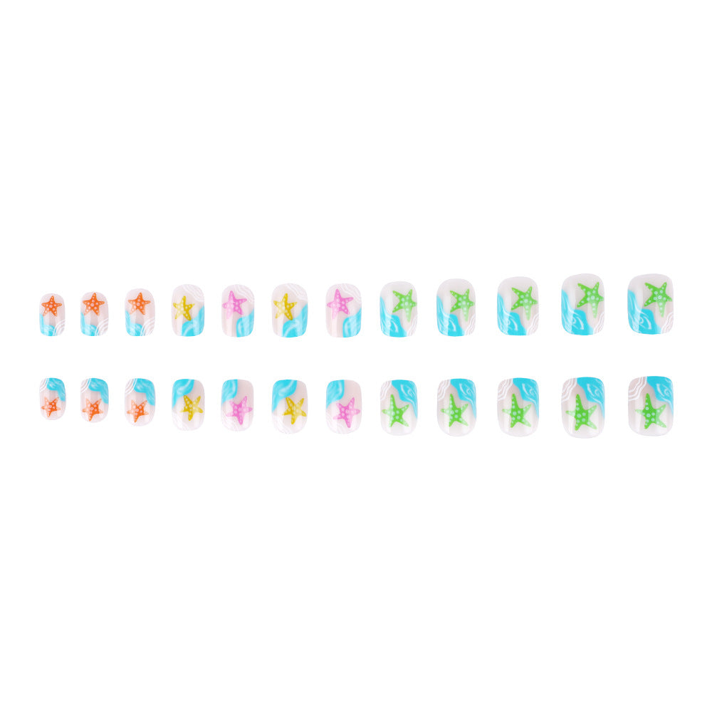Artistic Beach-Themed Nail Art Kalsten