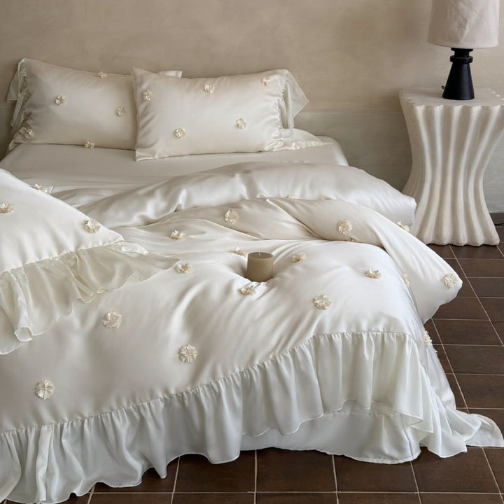 Luxurious satin bedding set with ruffles and 3D flowers
