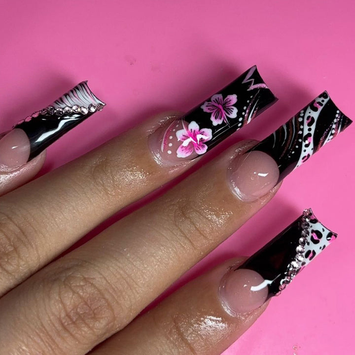Artistic Stiletto Press-On Nail Set Kalsten