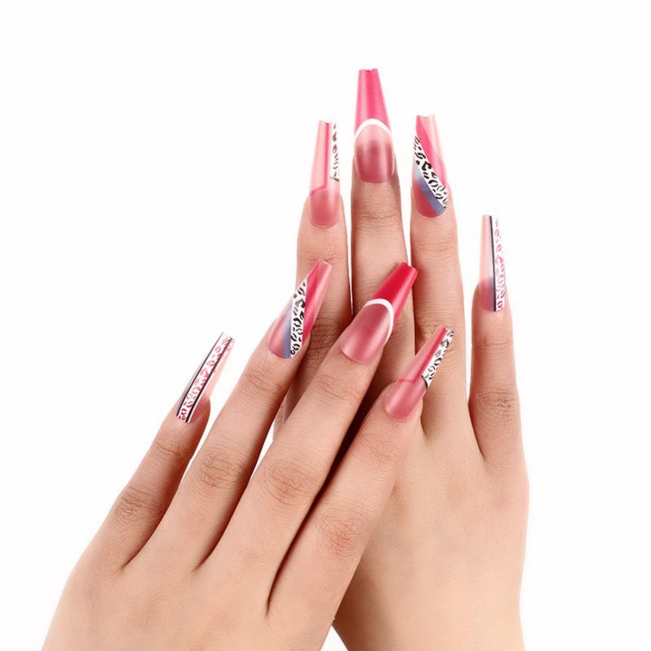 Trendy artificial nails with leopard print Kalsten