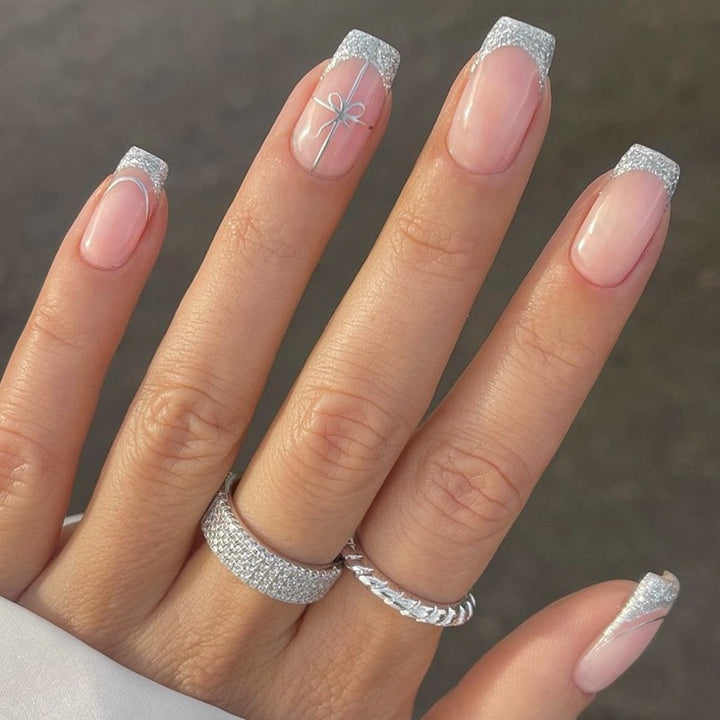Artificial nail set with festive winter theme Kalsten