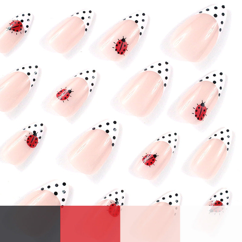 Ladybug-Themed Acrylic Nail Art Kalsten