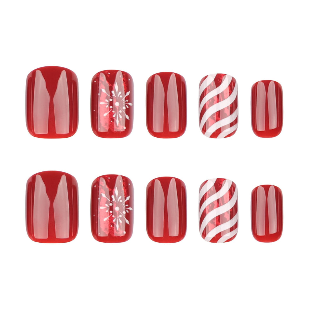 Artificial nail set with festive Christmas design and luxurious shine Kalsten