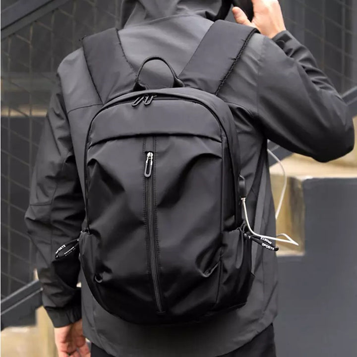 Multifunctional backpack with multiple storage compartments Kalsten