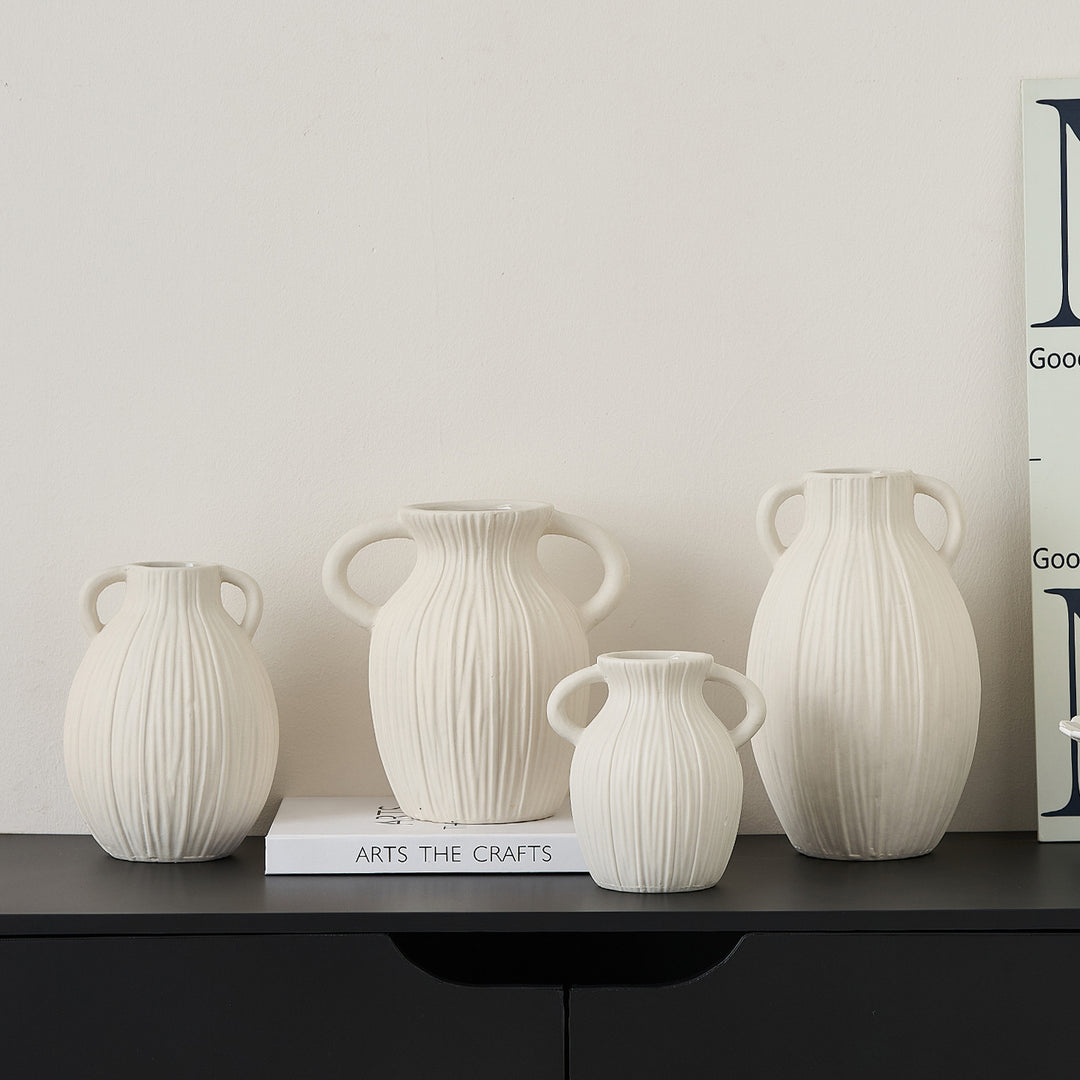 Decorative ceramic vase with artistic ribbed pattern Kalsten