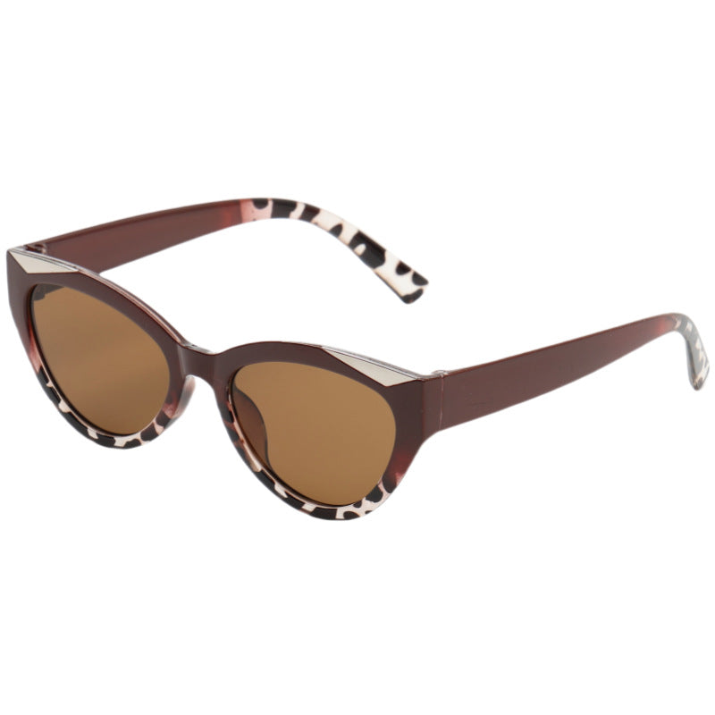 Women's elegant Cat-Eye sunglasses with luxurious details Kalsten