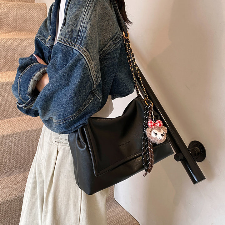 Elegant Chain-Handled Handbag Kalsten
