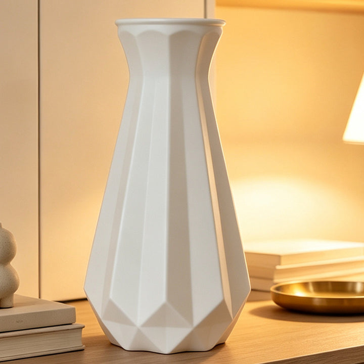 Elegant Geometric Decorative Vase Kalsten