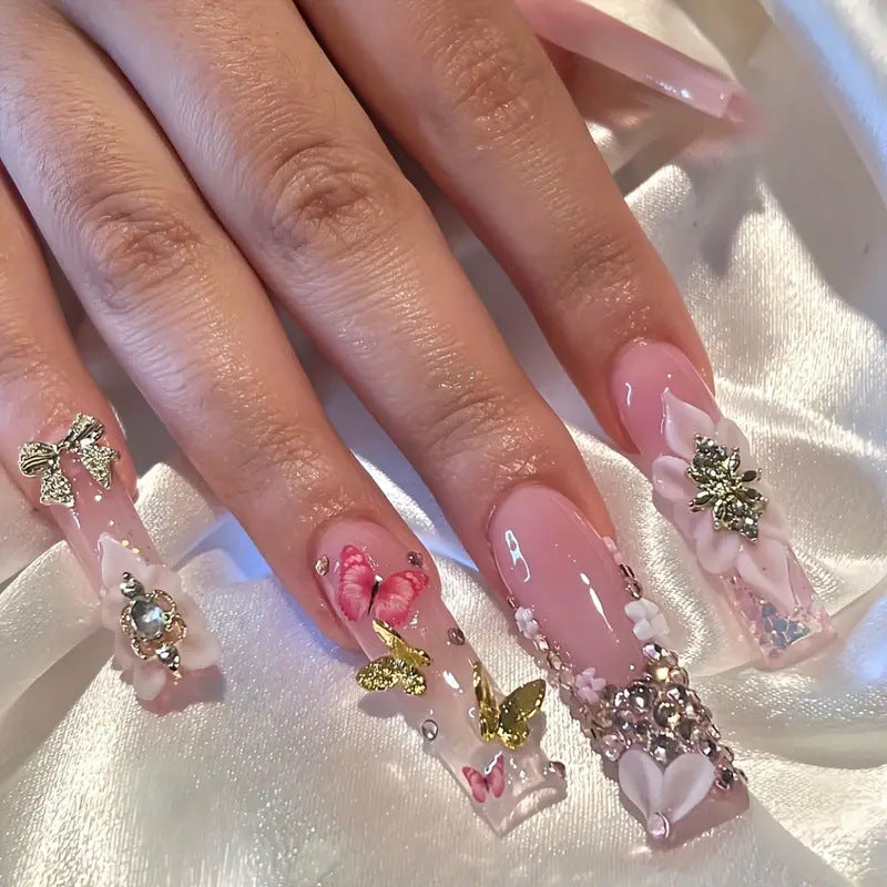 Floral-Inspired Acrylic Nail Art Kalsten