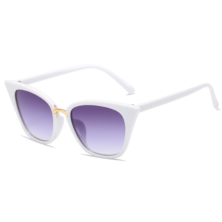Ladies fashionable sunglasses with striking design Kalsten