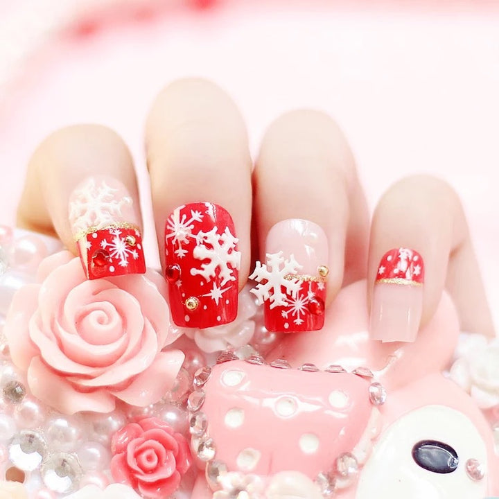 Glamorous Rhinestone-Embellished Press-On Nail Tips
