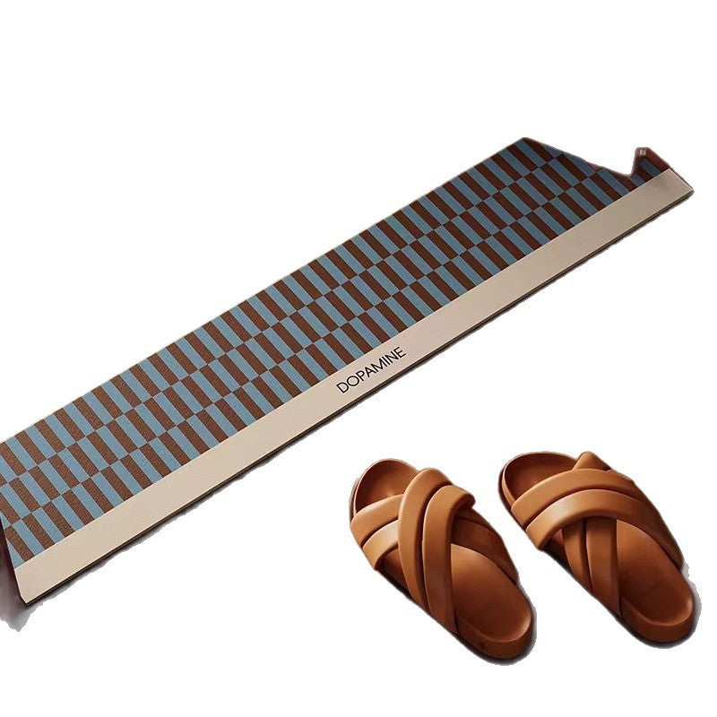 Stylish Checkered Entrance Mat