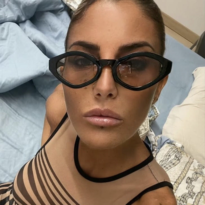 Women's fashionable sunglasses in striking butterfly design Kalsten