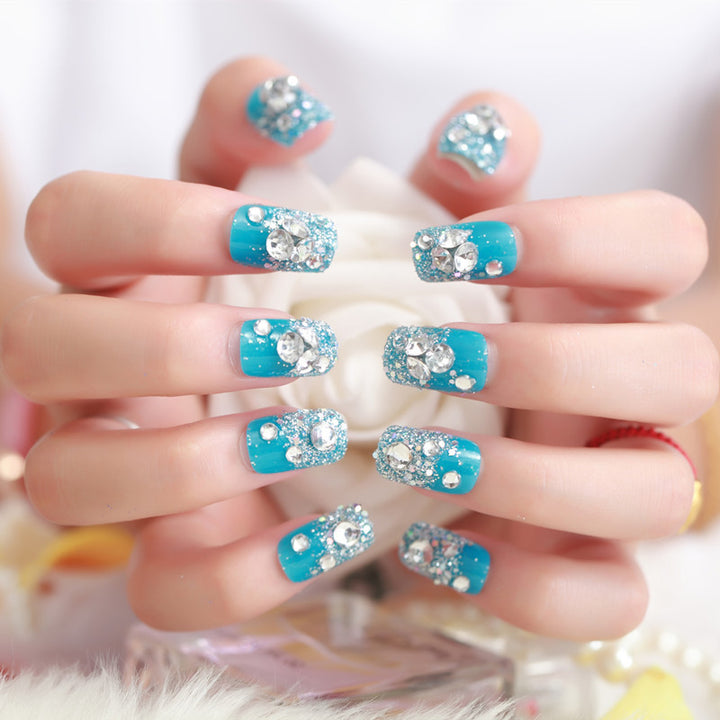 Artificial nails with delicate floral decorations Kalsten