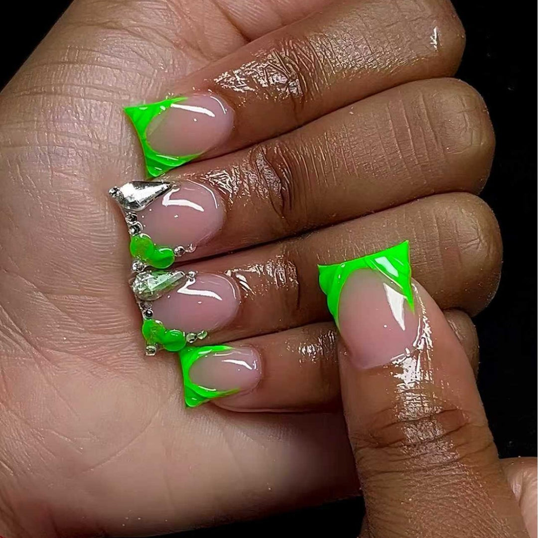 Artistic Nail Art Kalsten