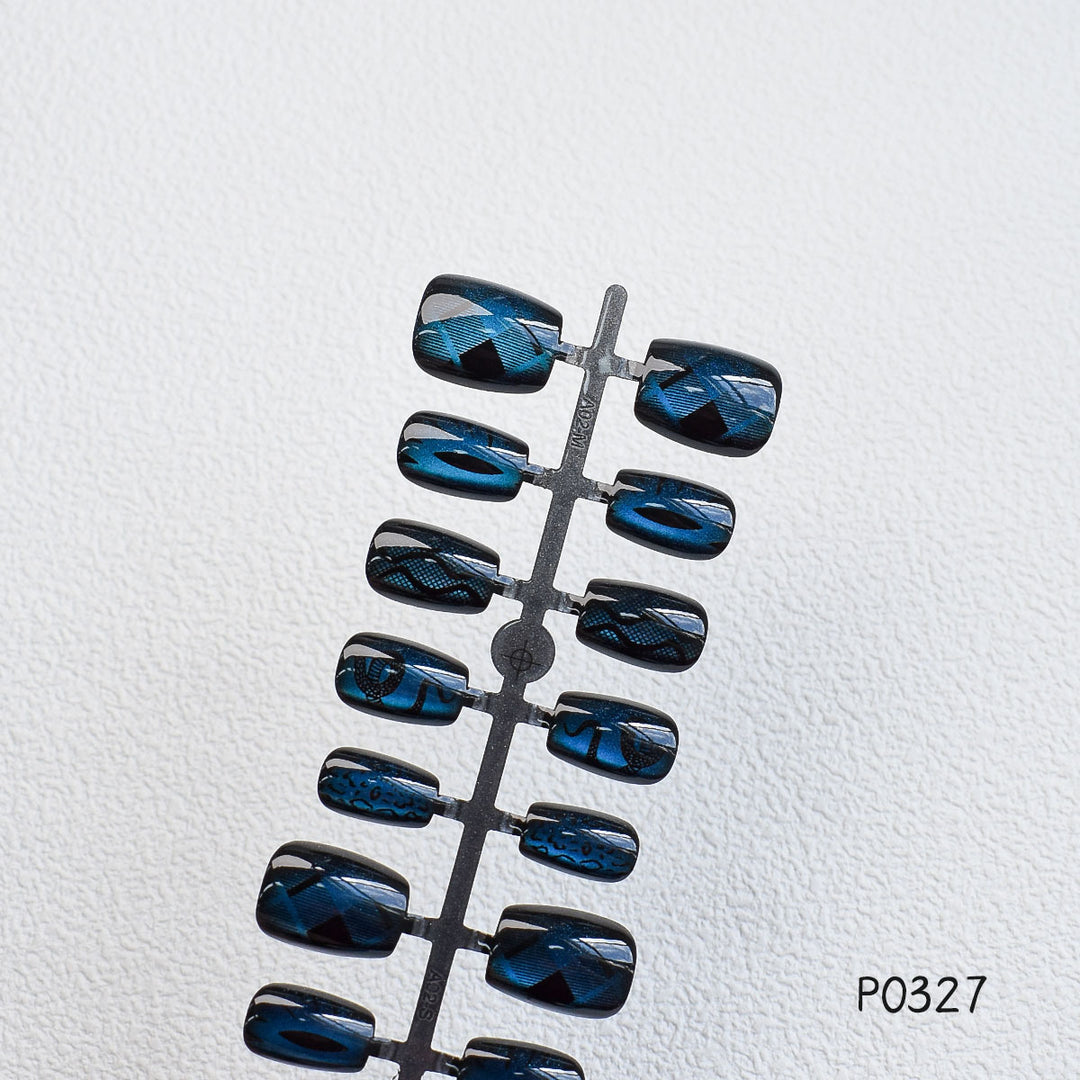 Artistic Press-On Nail Tips Kalsten