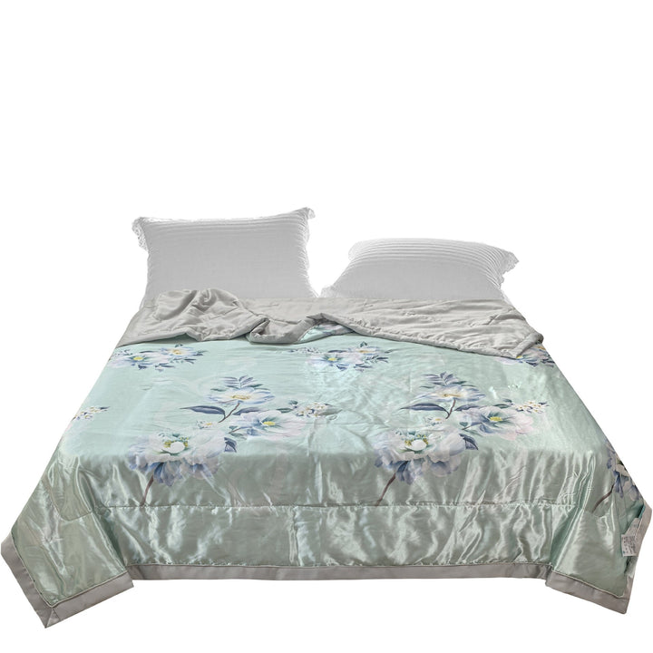 Luxurious Silky Quilt Set Kalsten