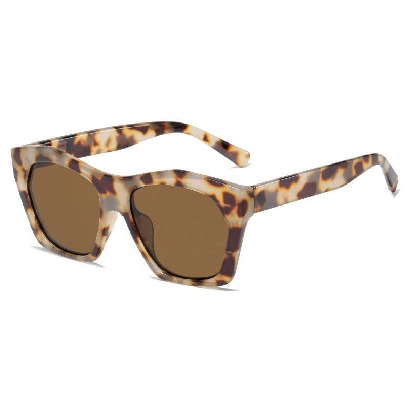 Women's fashionable sunglasses in striking leopard pattern Kalsten