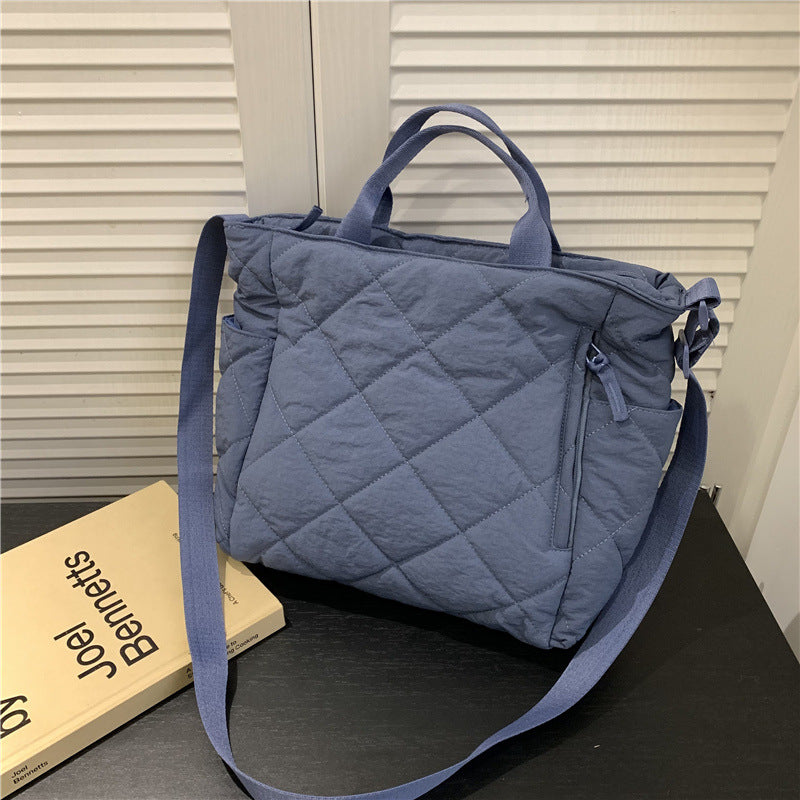 Functional and Cozy Tote Bag Kalsten