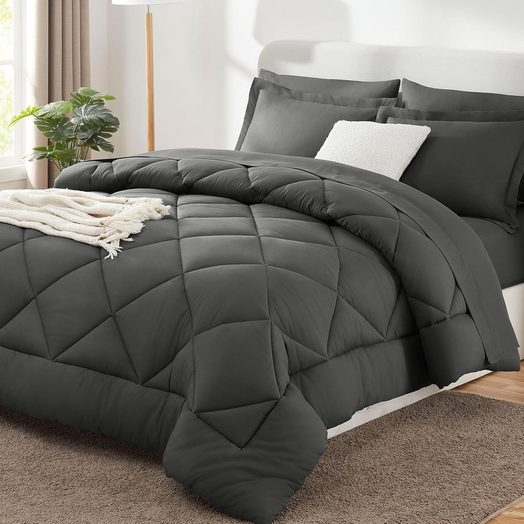 Luxurious Quilted Comforter Set Kalsten