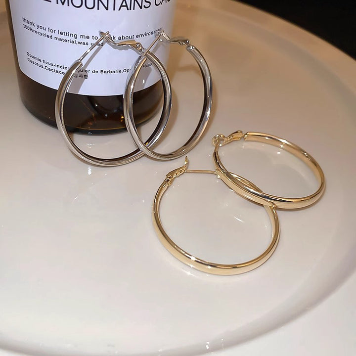 Elegant and Minimalistic Hoops Made of High-Quality Stainless Steel Kalsten