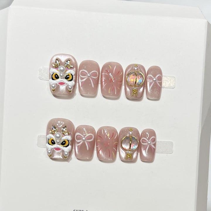 Artistic Themed Press-On Nail Set Kalsten