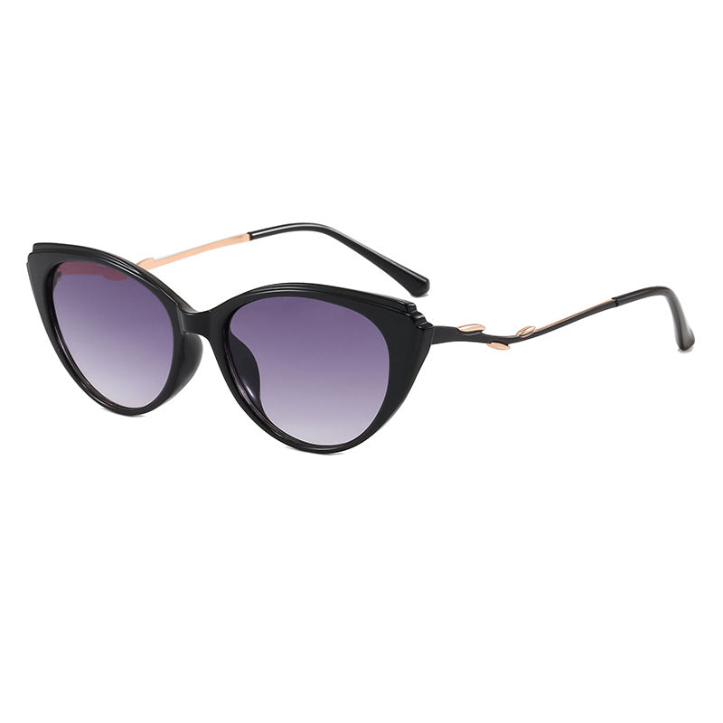 Fashionable Cat-Eye Glasses with Filigree Design Kalsten