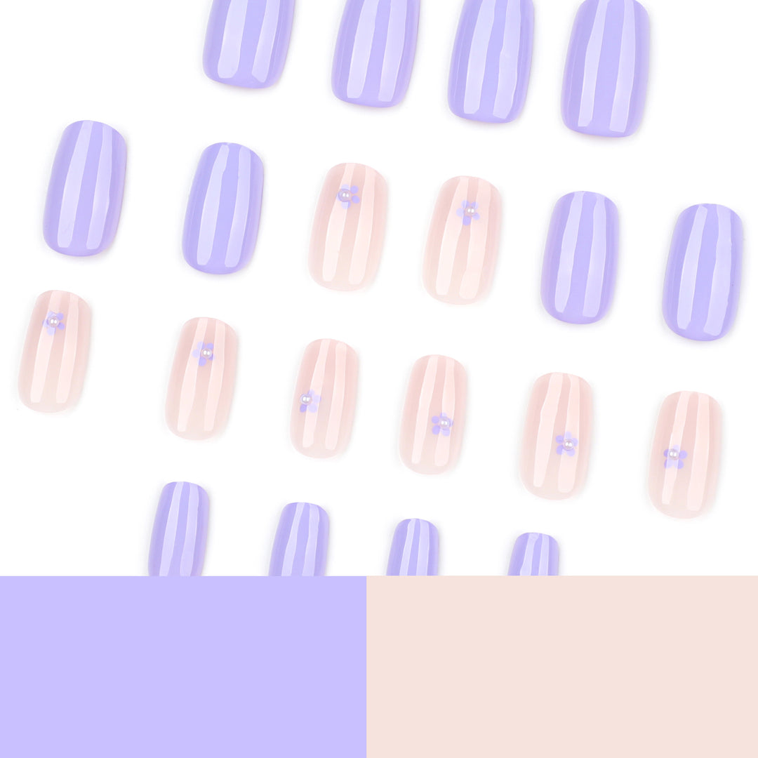 Artistic Nail Art with Floral Accent Kalsten