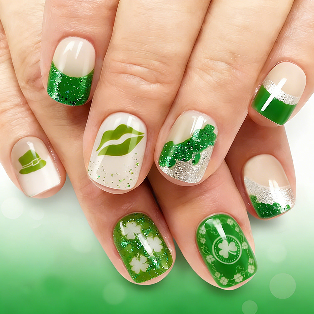 Festive Green-Themed Press-On Nail Set Kalsten