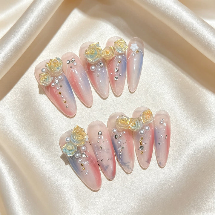 Artistic Floral 3D Press-On Nail Set