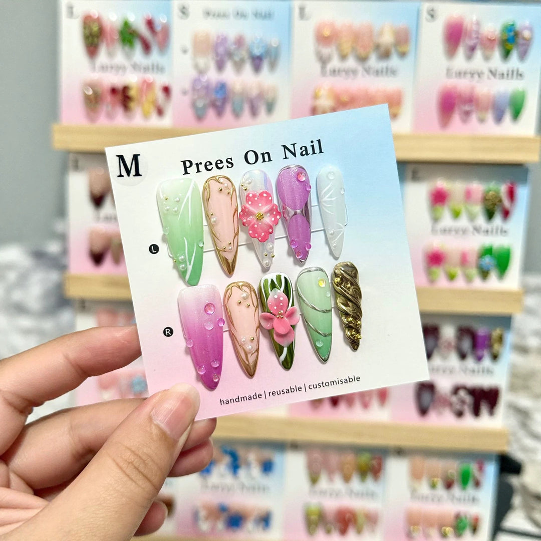 Customizable 3D Floral Press-On Nail Art Set